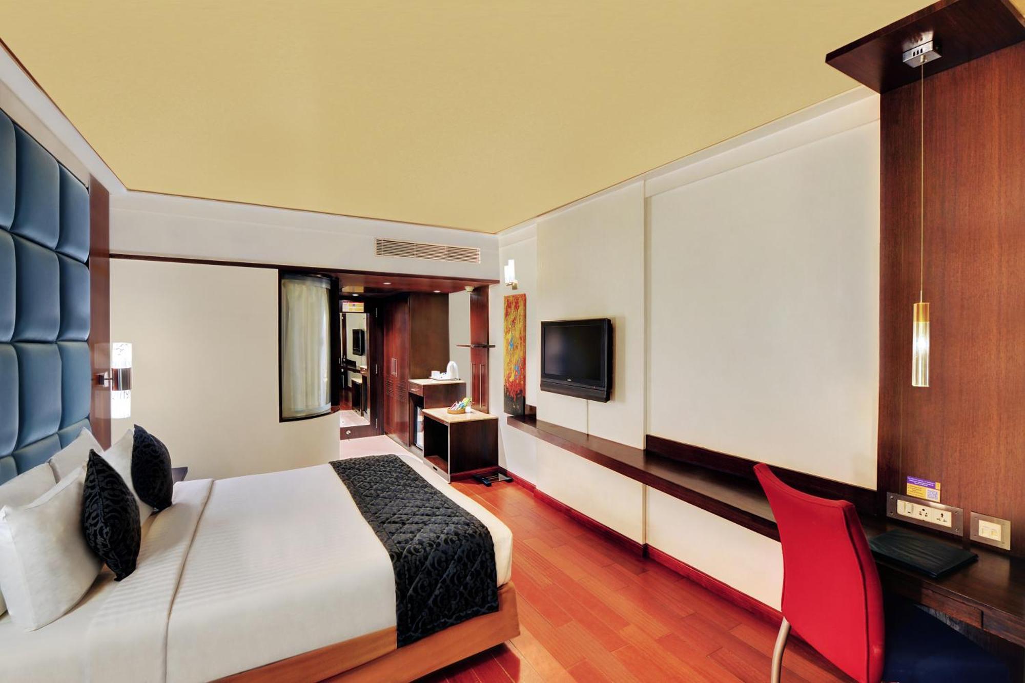ไอริส เดอะ บิสซิเนส โฮเต็ล แอนด์ สปา Hotel บังกาลอร์ ภายนอก รูปภาพ