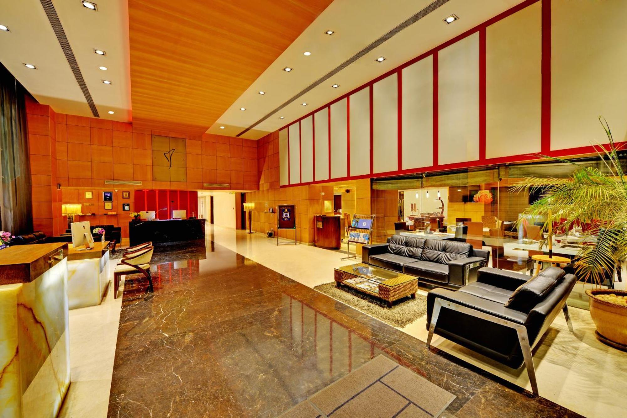 ไอริส เดอะ บิสซิเนส โฮเต็ล แอนด์ สปา Hotel บังกาลอร์ ภายนอก รูปภาพ