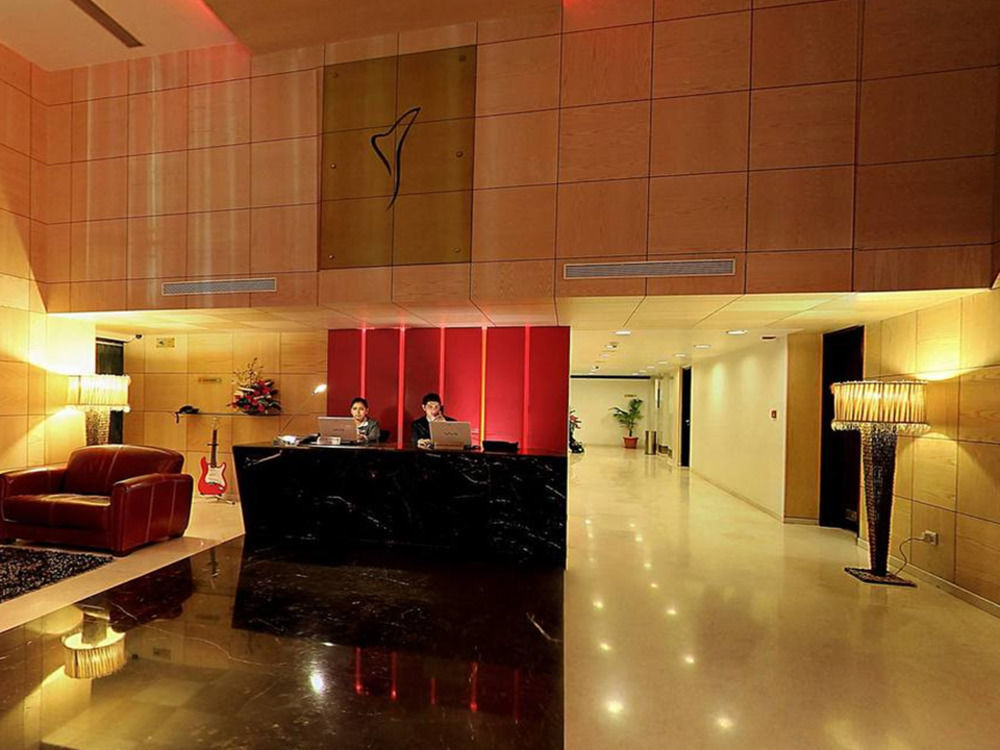 ไอริส เดอะ บิสซิเนส โฮเต็ล แอนด์ สปา Hotel บังกาลอร์ ภายนอก รูปภาพ