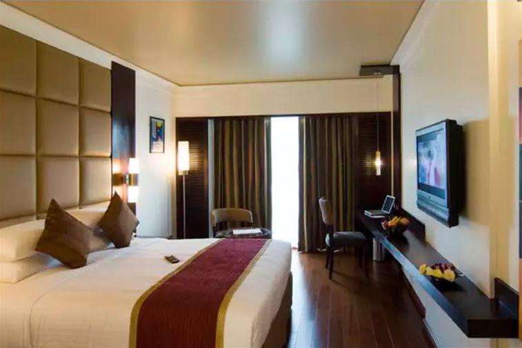 ไอริส เดอะ บิสซิเนส โฮเต็ล แอนด์ สปา Hotel บังกาลอร์ ภายนอก รูปภาพ